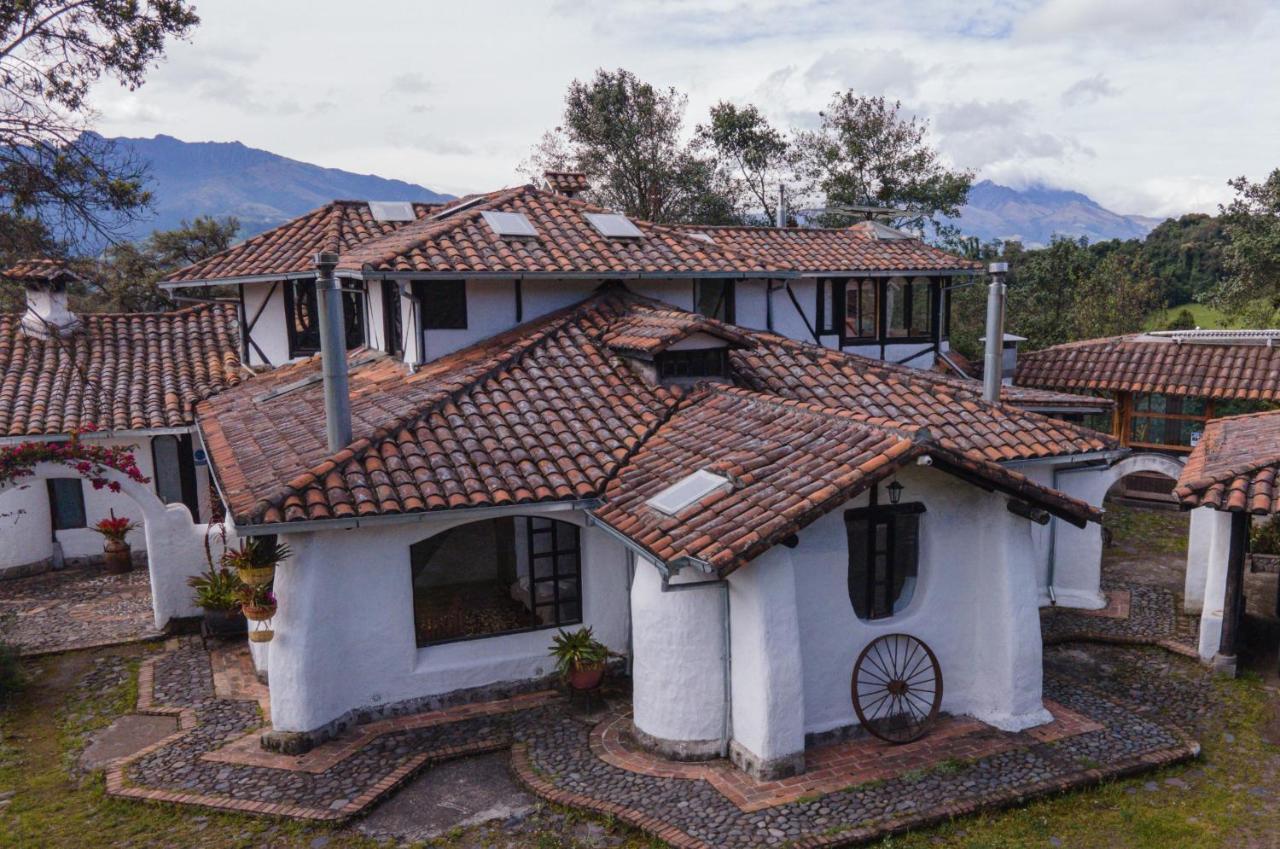 Sierra Alisos Hotel De Campo Hacienda Tambillo Alto Exterior photo